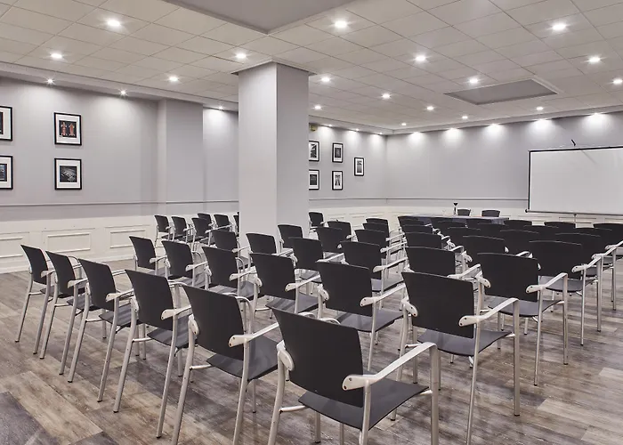 Szálloda Indautxu 4*