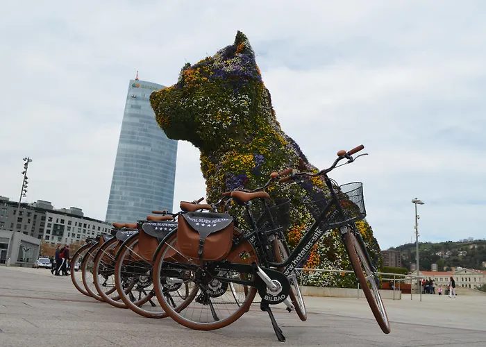 Отель Indautxu 4*