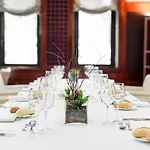 فندق سيلكين إنداوتكسو بلباو